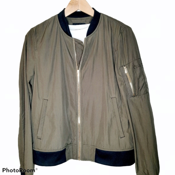🔵2/$15 🔵ZARA lightweight bomber jacket - Picture 1 of 5